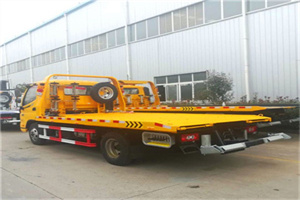 滨州附近拖车救援搭电